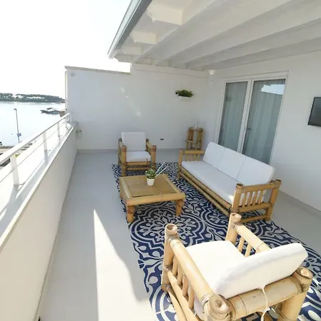 Latino Rent Vista Mare