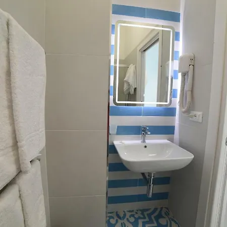 Latino Rent Vista Mare Guest house Porto Cesareo
