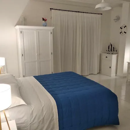 Latino Rent Vista Mare *
